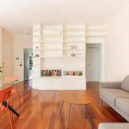 Lambrate Fs Spacious With Balcony Apartamento *