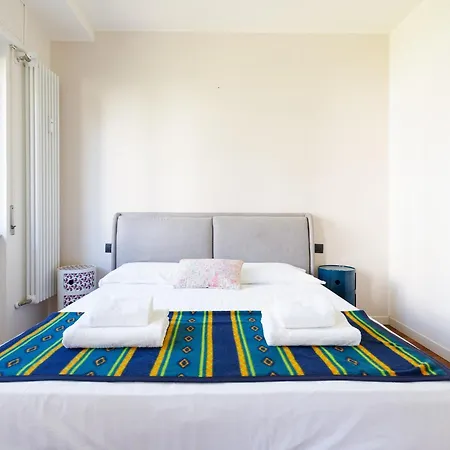 Lambrate Fs Spacious With Balcony Apartamento Milán
